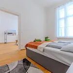 Deluxe Near The Center Διαμέρισμα Krems an der Donau