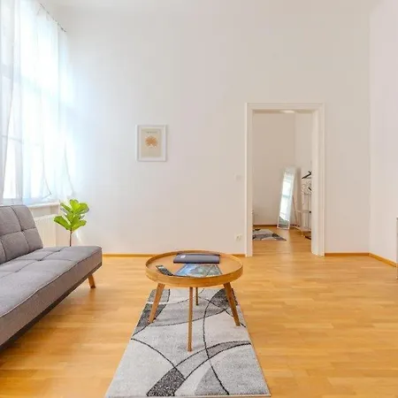 Deluxe Near The Center Apartamento Krems an der Donau