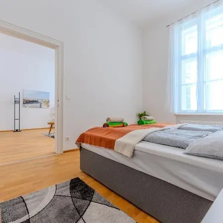 Deluxe Near The Center Apartamento Krems an der Donau