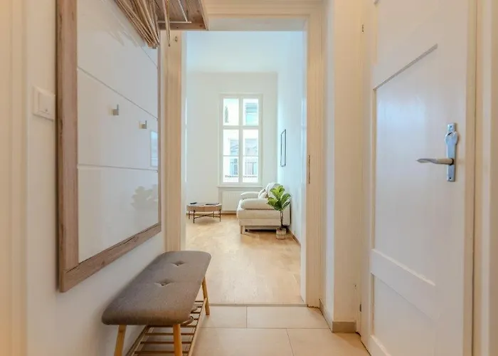 Deluxe Near The Center Апартаменты Кремс на Дунае