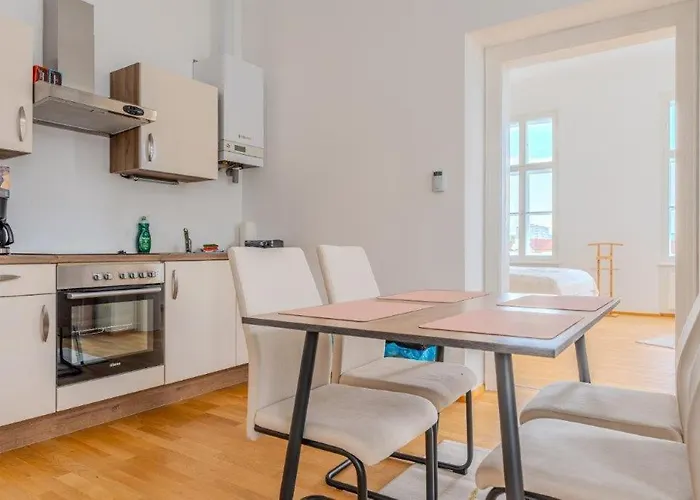 Deluxe Near The Center Апартаменты *